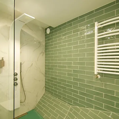 Magnificent Houseboat With A Stunning View! بوتيل أمستردام